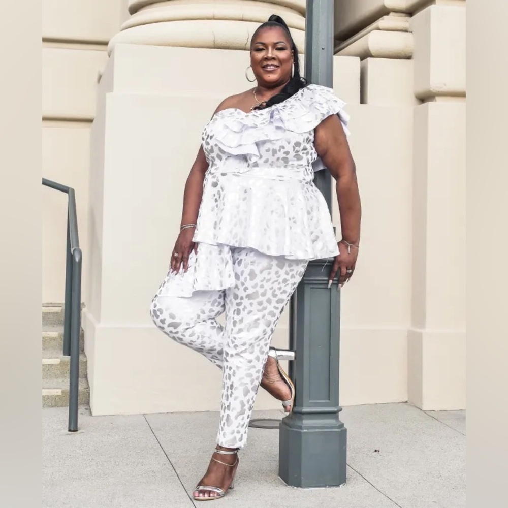 Ashley Stewart White Silver Leopard Print Asymmetrical Top & Pant Coord Set